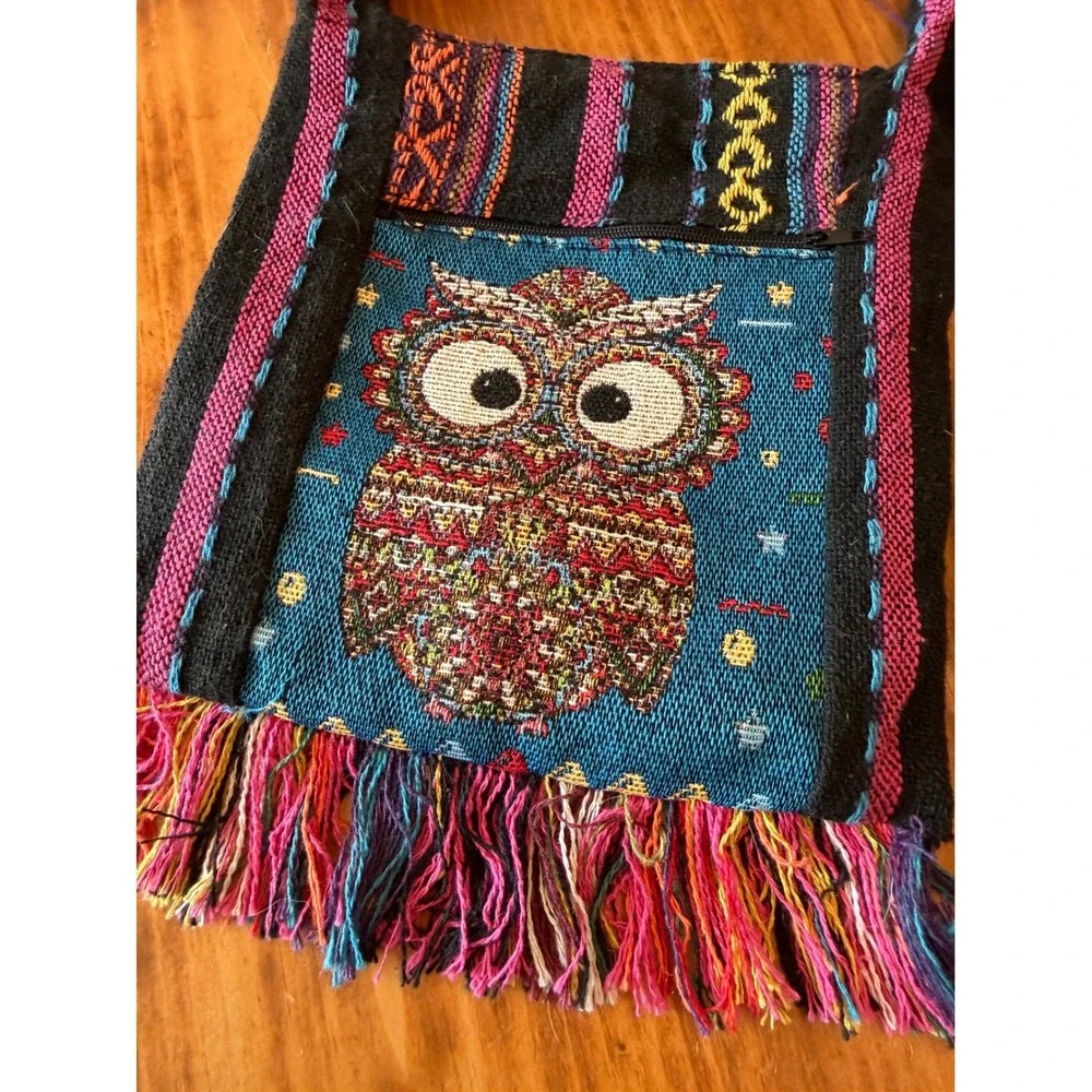 No Boundaries Platform Sandals 8.5 & Boho Owl Woven Crossbody Bag Bundle Set